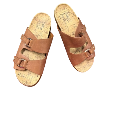 Naturalizer Womens  Size 39 Brown Slides 
