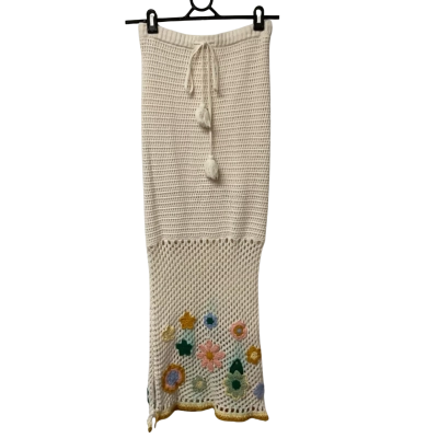 Ghanda  Womens  Size S  Floral / White  Maxi Skirt