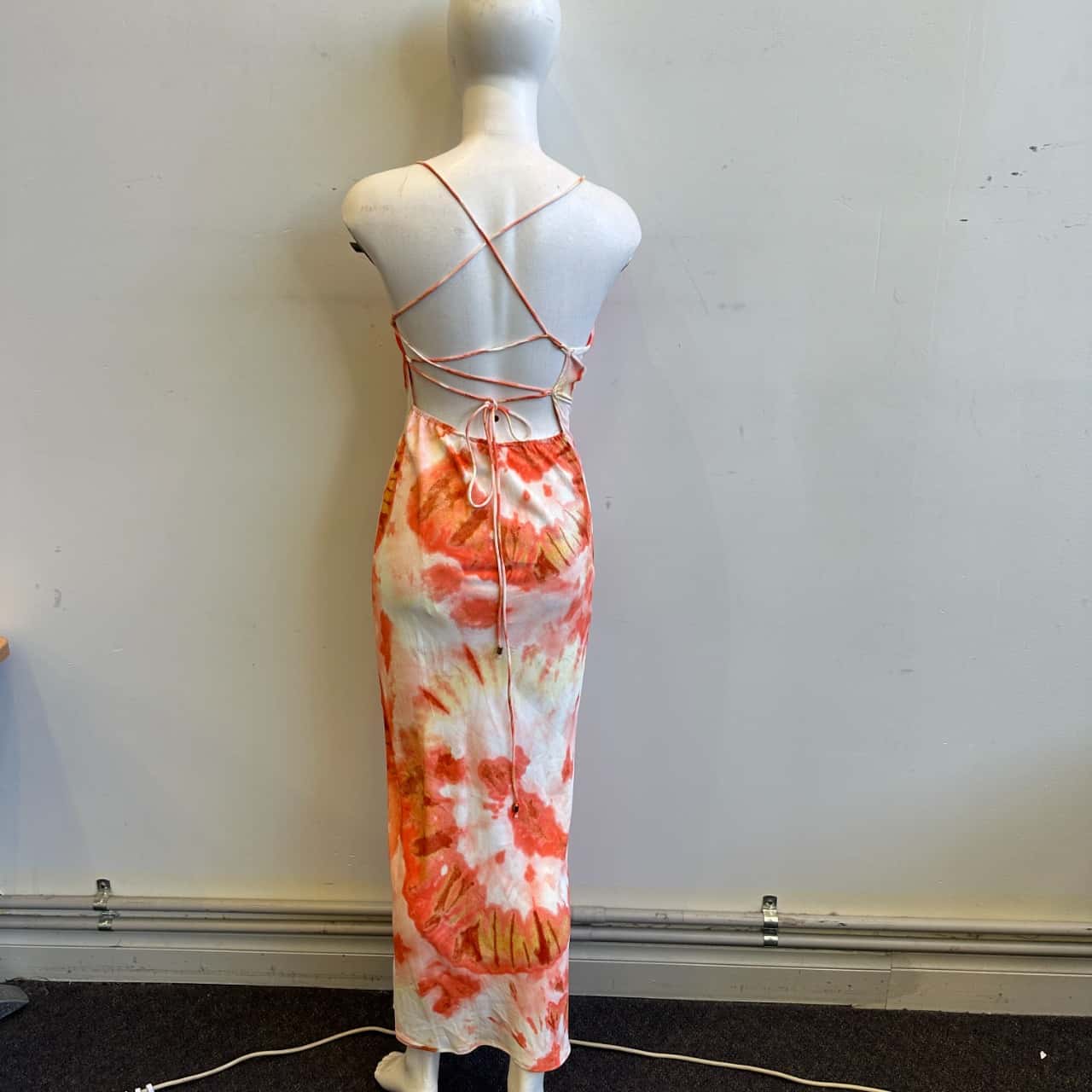 BNWT Jagger & Stone Women's Size 8 The Ava Midi Dress Multicoloured Tie-Dye  (s)