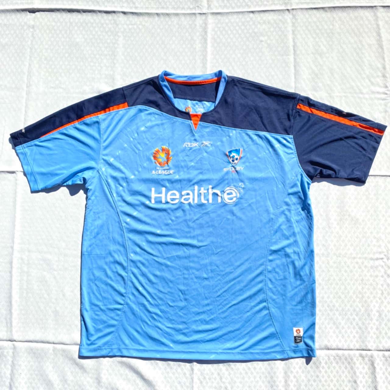 A-League Sydney FC 2006 Soccer Jersey Size XXL (s)