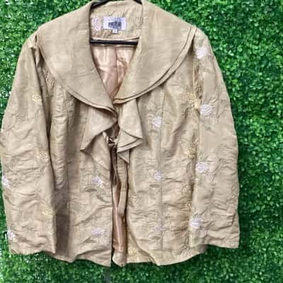  Womens  Size 20 Open Jacket Gold 