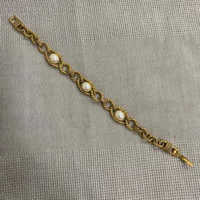  Womens Gold Tone Bracelet with Faux Pearl Trio