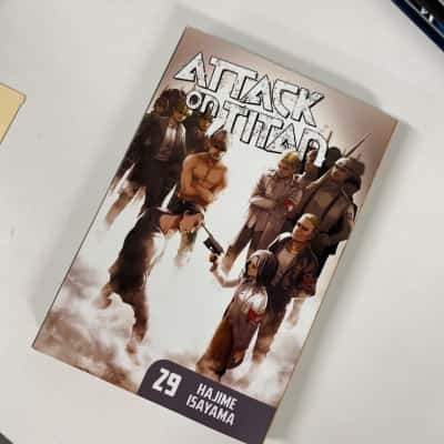 Attack on titan 29