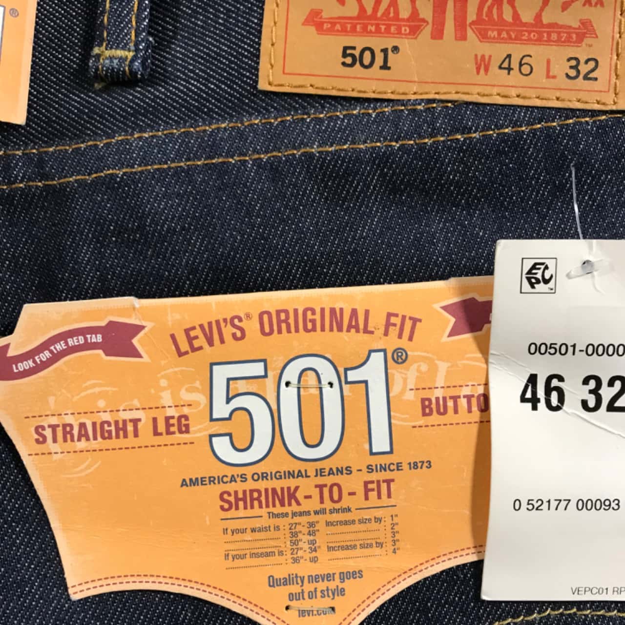 Levis brand Womens Size 46 Straight 