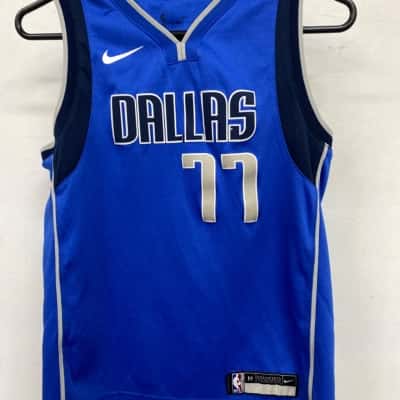 Dallas NBA Youth Kids  Size M Sport Top Blue 