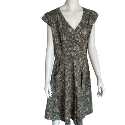 Karma East Womens  Size M Olive / White / Yellow  pattern