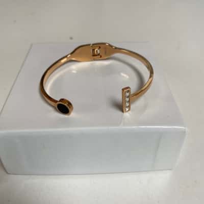Womens Stainless Steel Delicate Cuff Bangle 6.5cm Diameter