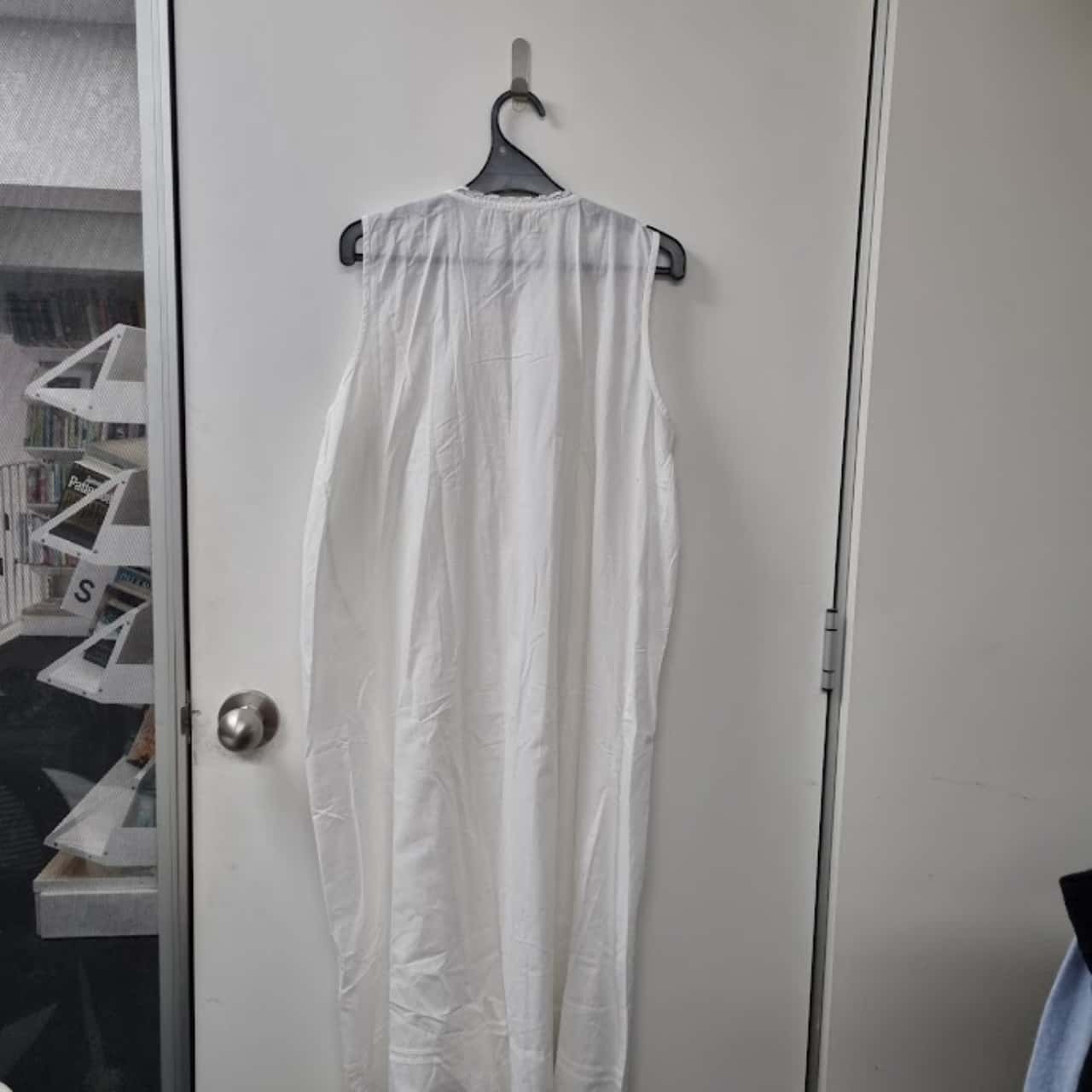 Victoria Linen Victoria Linen Australia Women's Size XL Sleeveless Night Dress in ...