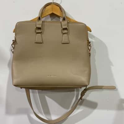Louenhide Womens Beige Large Handbag