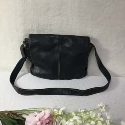 Baobab Black Leather Messenger Laptop Bag 