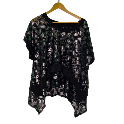 Taking Shape Womens  Size S Short Sleeve Top Black  / Floral / Silver 