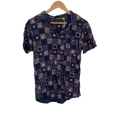 Deus Ex Machina Mens  Size M Short Sleeve Shirt Beige / Navy Blue / Pattern 