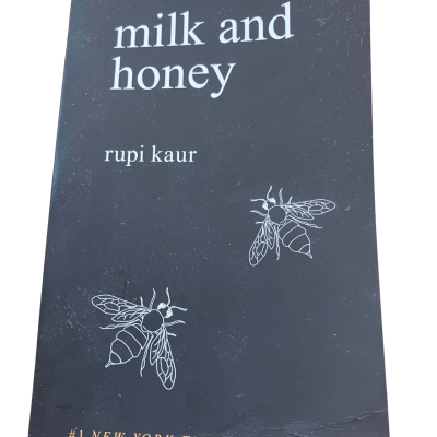 Rupi Kaur Milk and honey Bestseller Beautiful female poetry