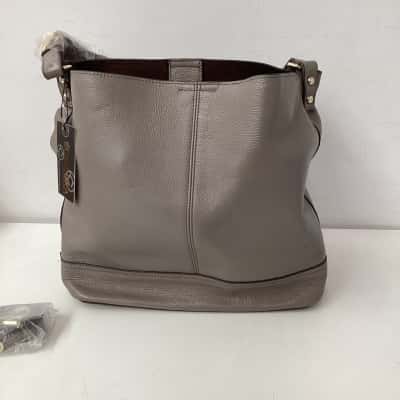  NEW -Womens leather Handbag Grey with gold hardware 