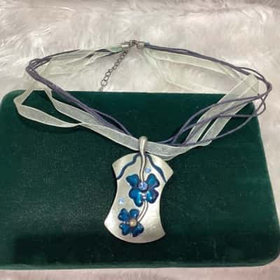  Womens Necklace Blue / Other 