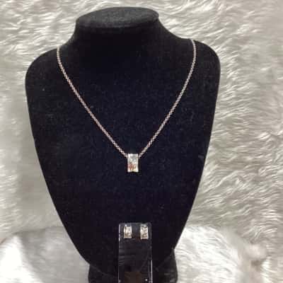  Women's Sterling Silver Necklace, Pendant with Matching Earrings 