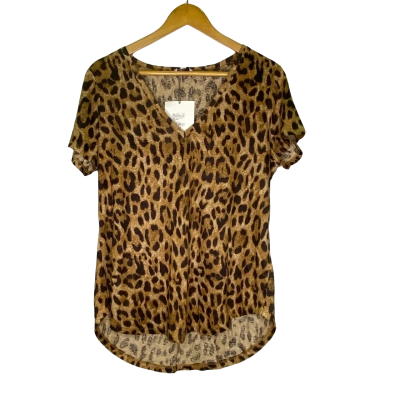 Witchery Womens  Size L Short Sleeve Top Animal print 