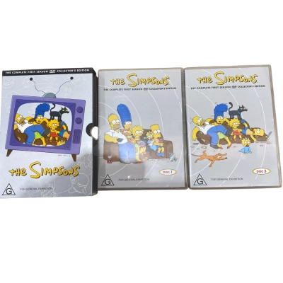 The Simpsons DVD set; the complete 1st season 