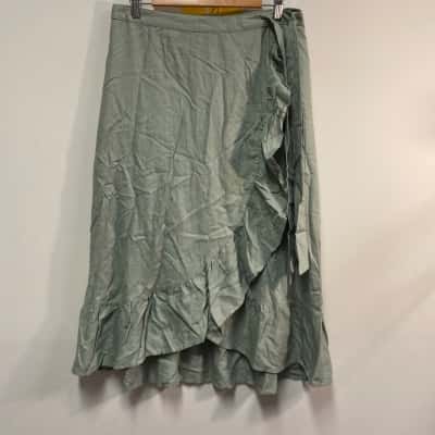 Jeanswest Womens  Size 12 Wrap Skirt Green 