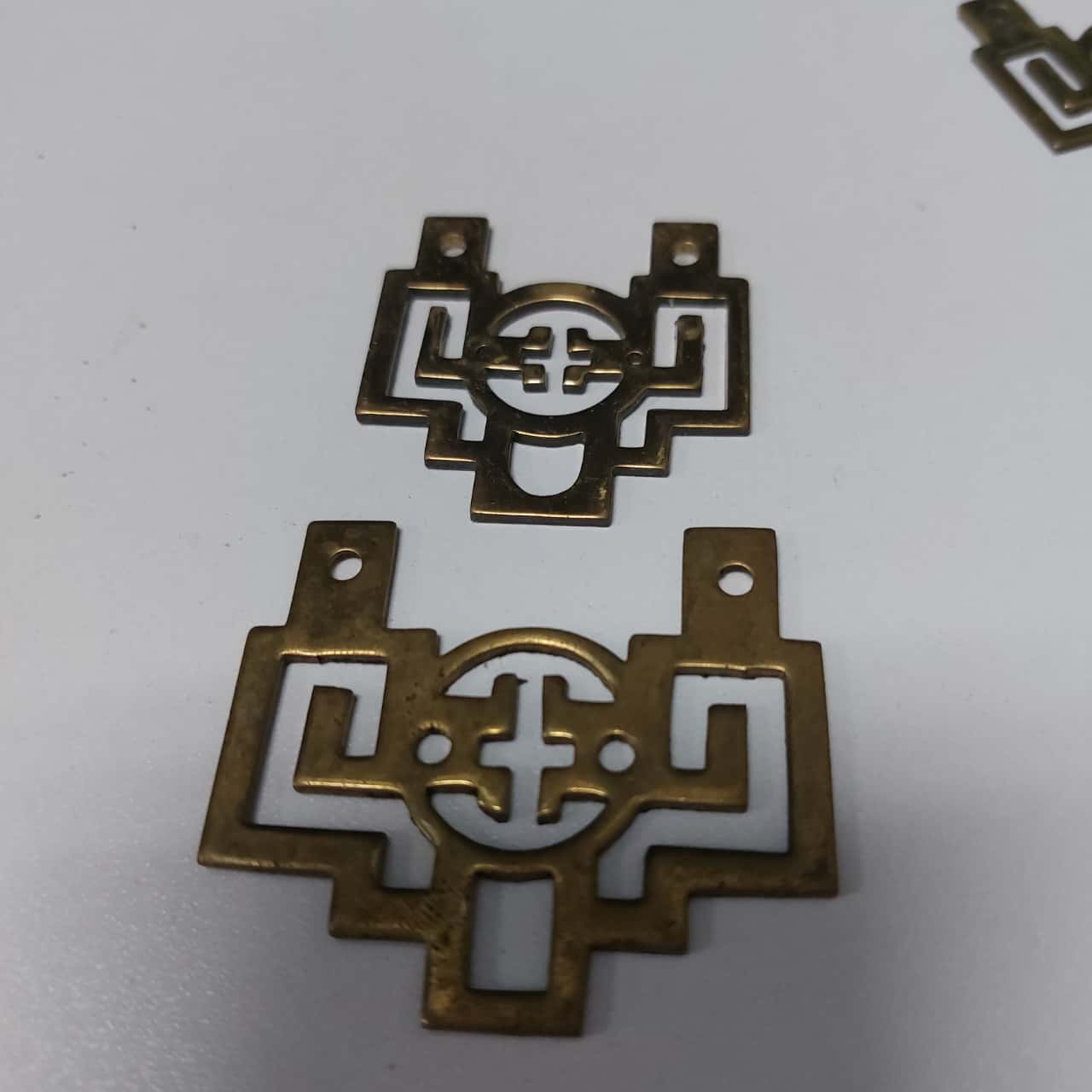 Vintage 1960s brass draw pulls(s)