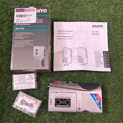 Sanyo Micro Cassette Recorder M - 5745 (Boxed)