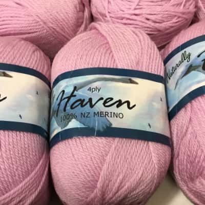 10 X 50g Balls 4ply Mauve Merino Wool