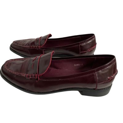 Django & Juliette  Womens  Size 42 Loafers Burgundy
