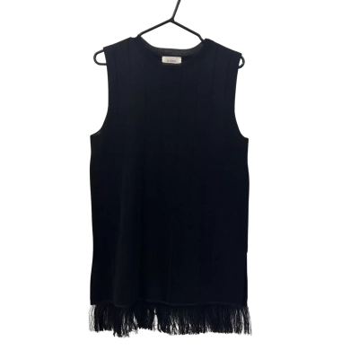 DISSH SLEEVELESS KNIT TOP. SIZE S