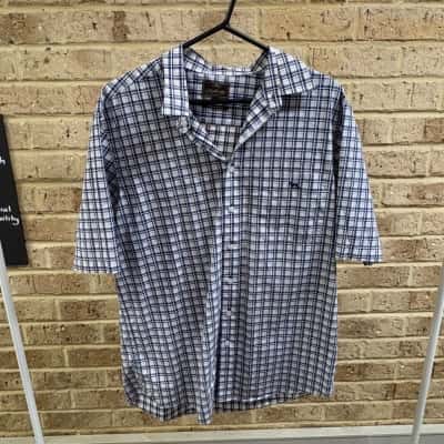 Rodd & Gunn mens button up shirt size L