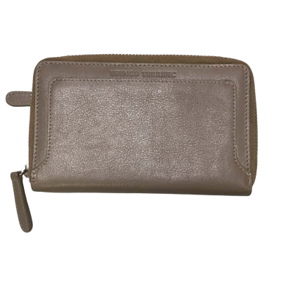 Things Terrific Brown Leather Zippered Wallet - As New