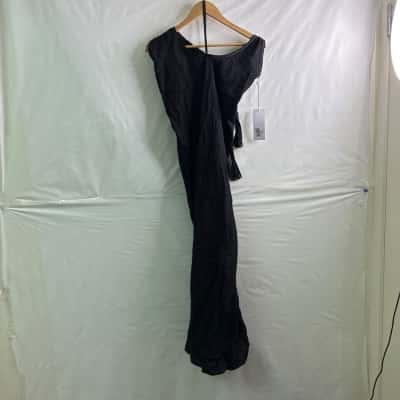 White Closet Womens Size 10 Halter Neck Dress Black BNWT