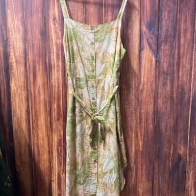 Rockmans  Size 20 Beige / Green linen blend dress new 