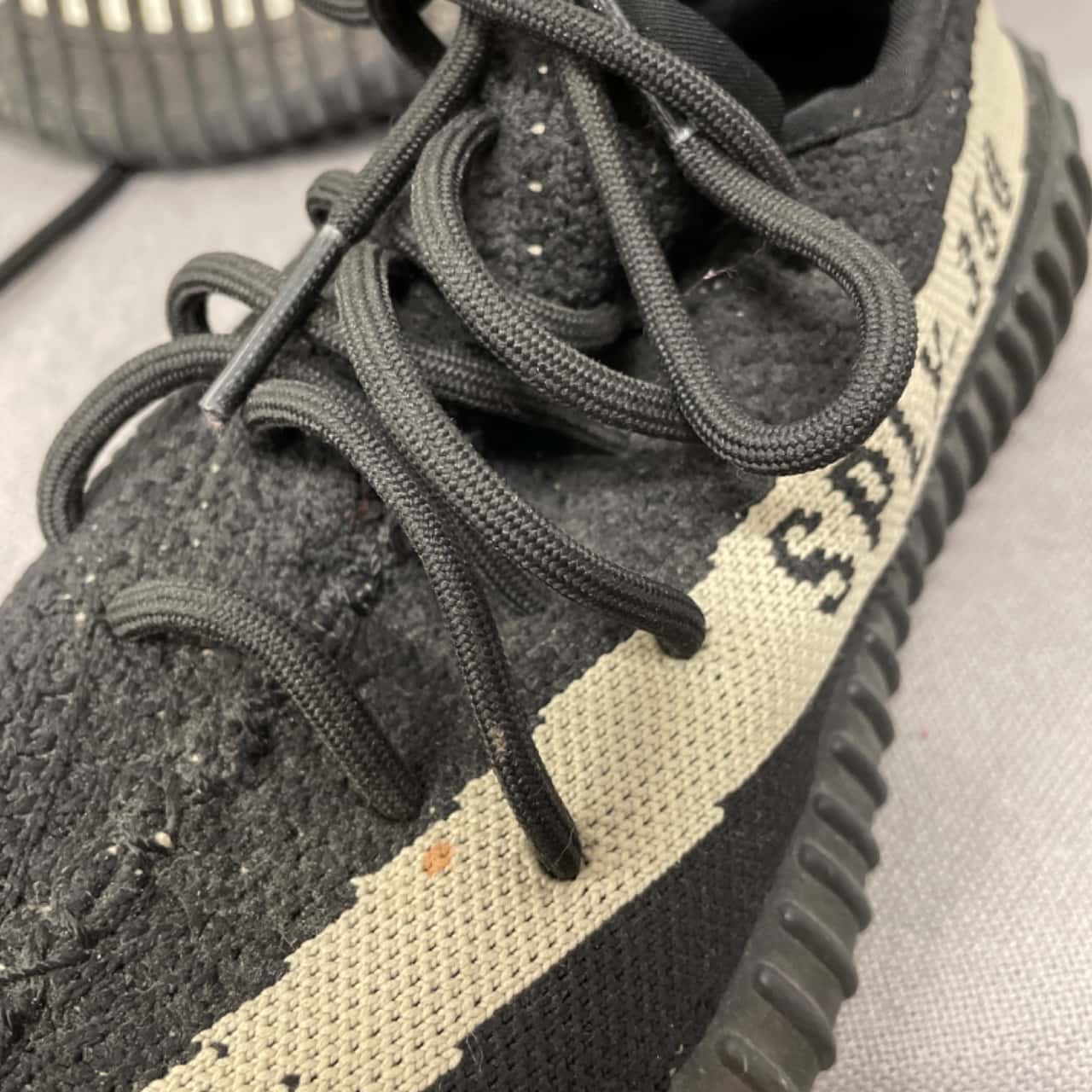 size 6 men's adidas originals yeezy shoes