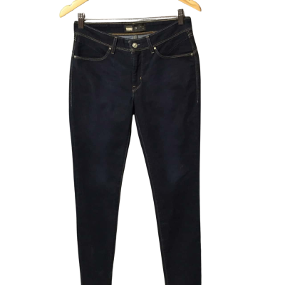 Women’s Size 29 Navy Blue Levi’s Denim Skinny Jeans 