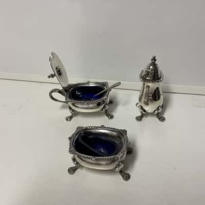Vintage  3 piece muffineer set Strachan