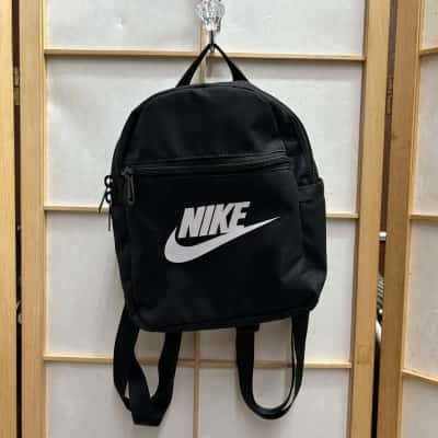 Nike Sports wear Futura 365 Mini Backpack Black/White RRP: $45.00