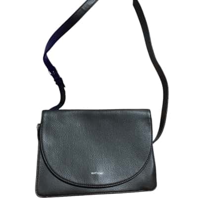 MATT & NAT Womens Shoulder Bag Black  