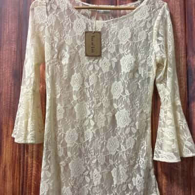 Tree of Life  Size S Cream boho lace look top new 