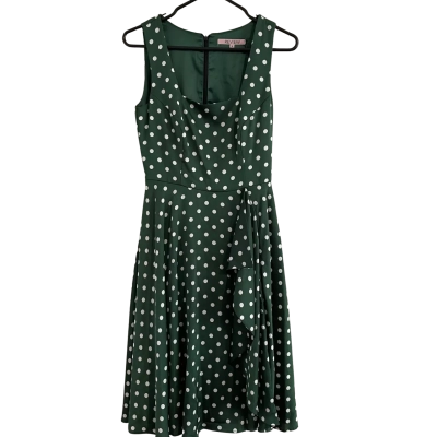 Review Womens  Size 8 Sleeveless Dress  Cream / Green Dots RRP $279.99
