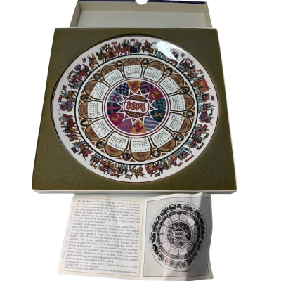Wedgwood 1974 plate 