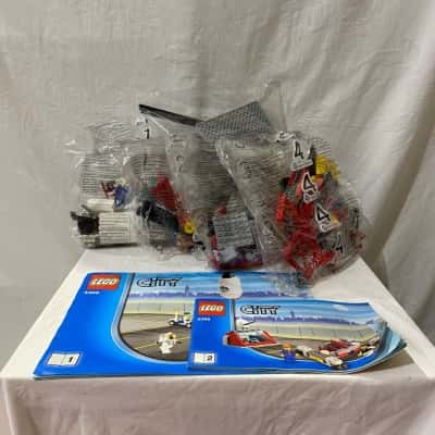 Lego City Space Shuttle #3368 RETIRED