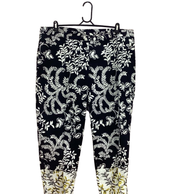 beme Womens Size 20 7/8 Printed Black & White Pants