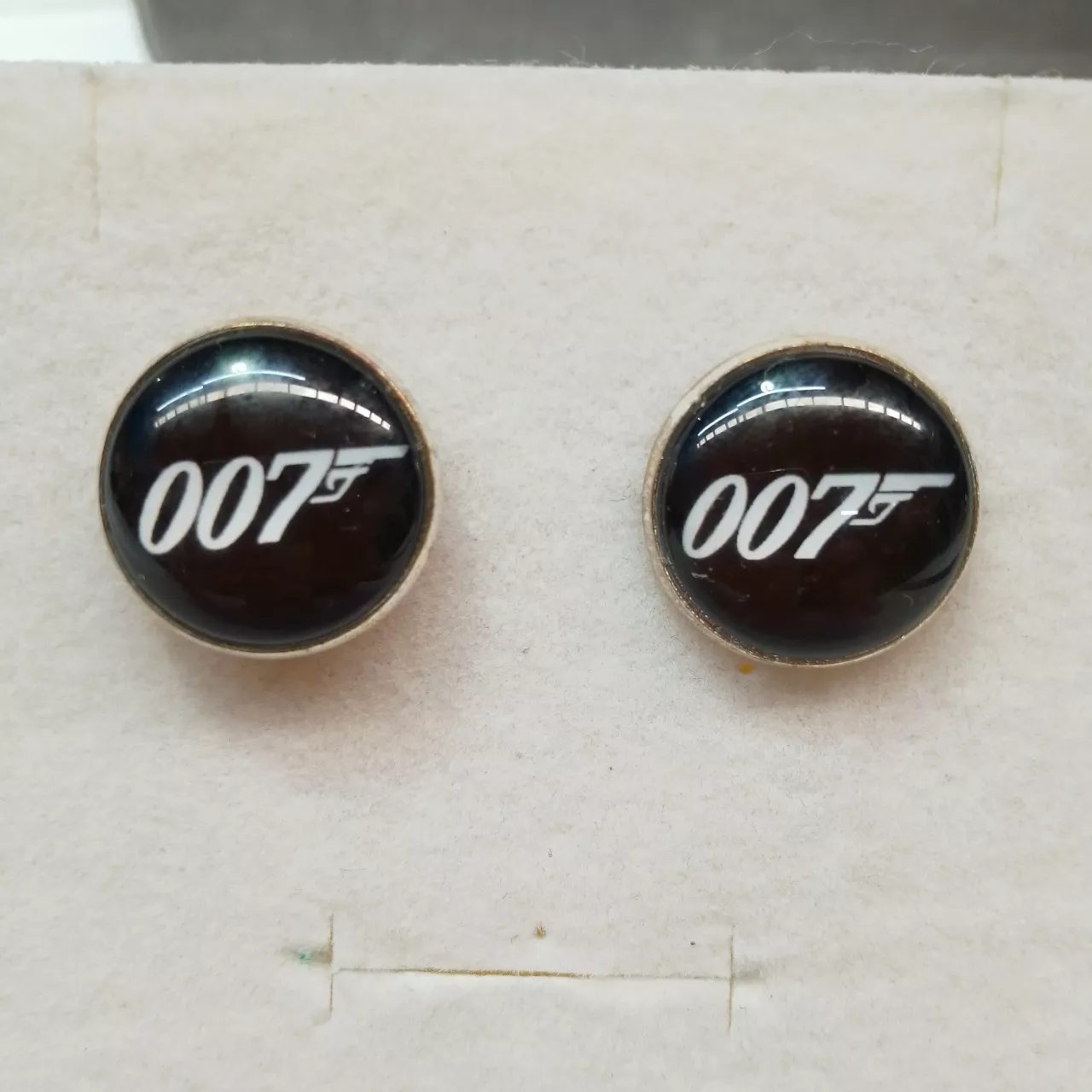 Mens James Bond 007 Cufflinks (s) - Used Very Good | Salvos Stores