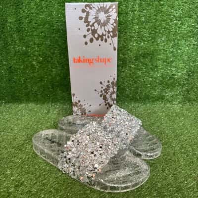 Taking Shape Silver Bling Slide Size 40