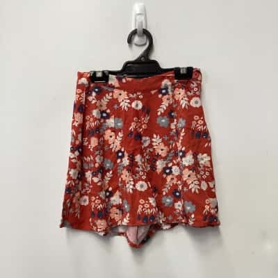 Princess Highway Floral Pattern Shorts Size 6