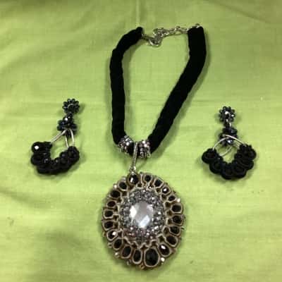  Women SPOILT large pendant earrings 