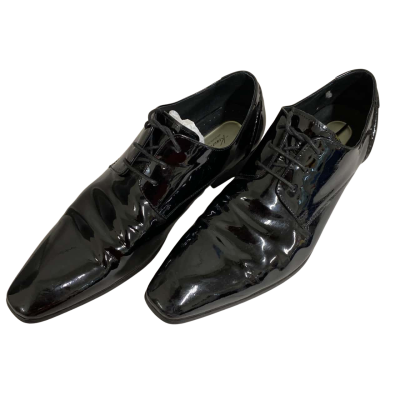 Kenneth Cole Mens Size 10 Dress shoes Black  