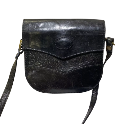 A vintage Bonia leather crossbody flap bag
