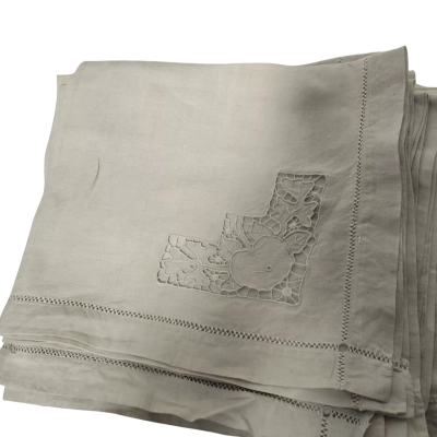 14 Vintage Linen Dinner Napkins in Ecru.