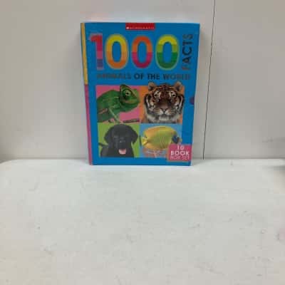 Scholastic 1000 Animals Of The World Facts